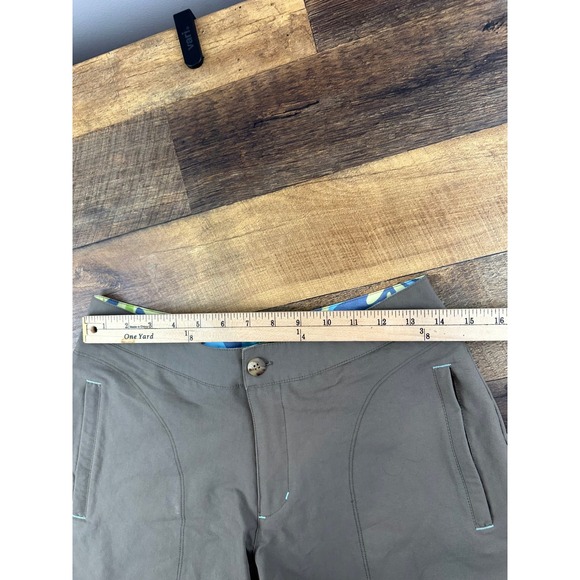 Title Nine Diana's‎ Womens Sz 6 Gray Walking Hiking Shorts  USA Made - Picture 4 of 6